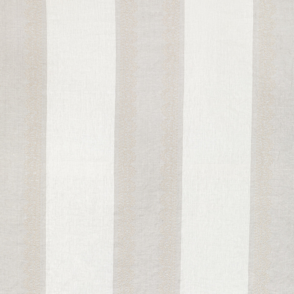 2021123-110 BANNER SHEER QUARTZ LEE JOFA DRAPERY