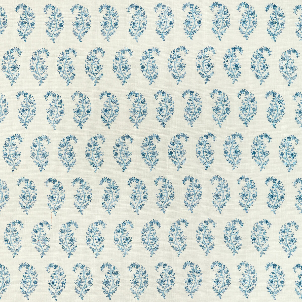 2022107-5 INDIENNES PAISLEY DELFT LEE JOFA Fabrics Drapery Upholstery