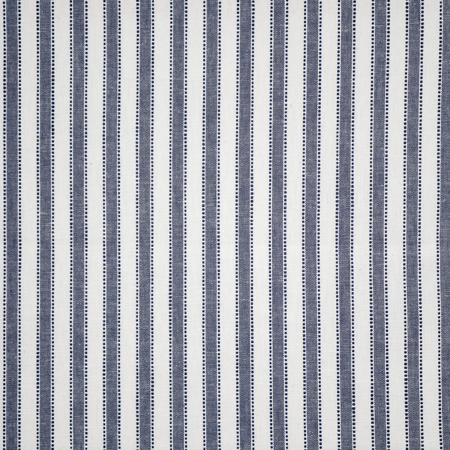 CIW118 Maxwell DRAPERY/MULTI- PATTERN # 118 FLEET CT-PACIFIC