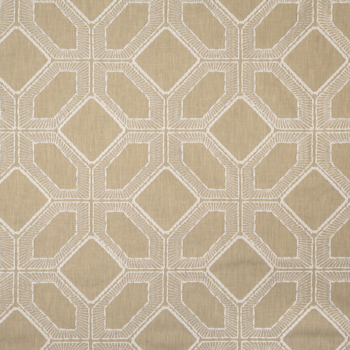 CJQ423 Maxwell DRAPERY/MULTI- PATTERN # 423 FLAX CT-DRIFTWOOD
