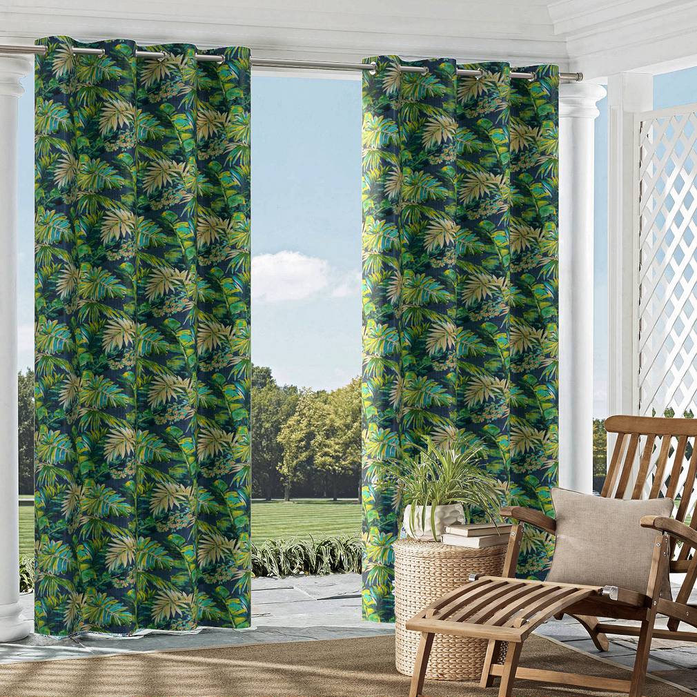 D1690 Leaves,Tropical & Botanical Bon Aire Aqua & Teal,Blue Charlotte Fabrics