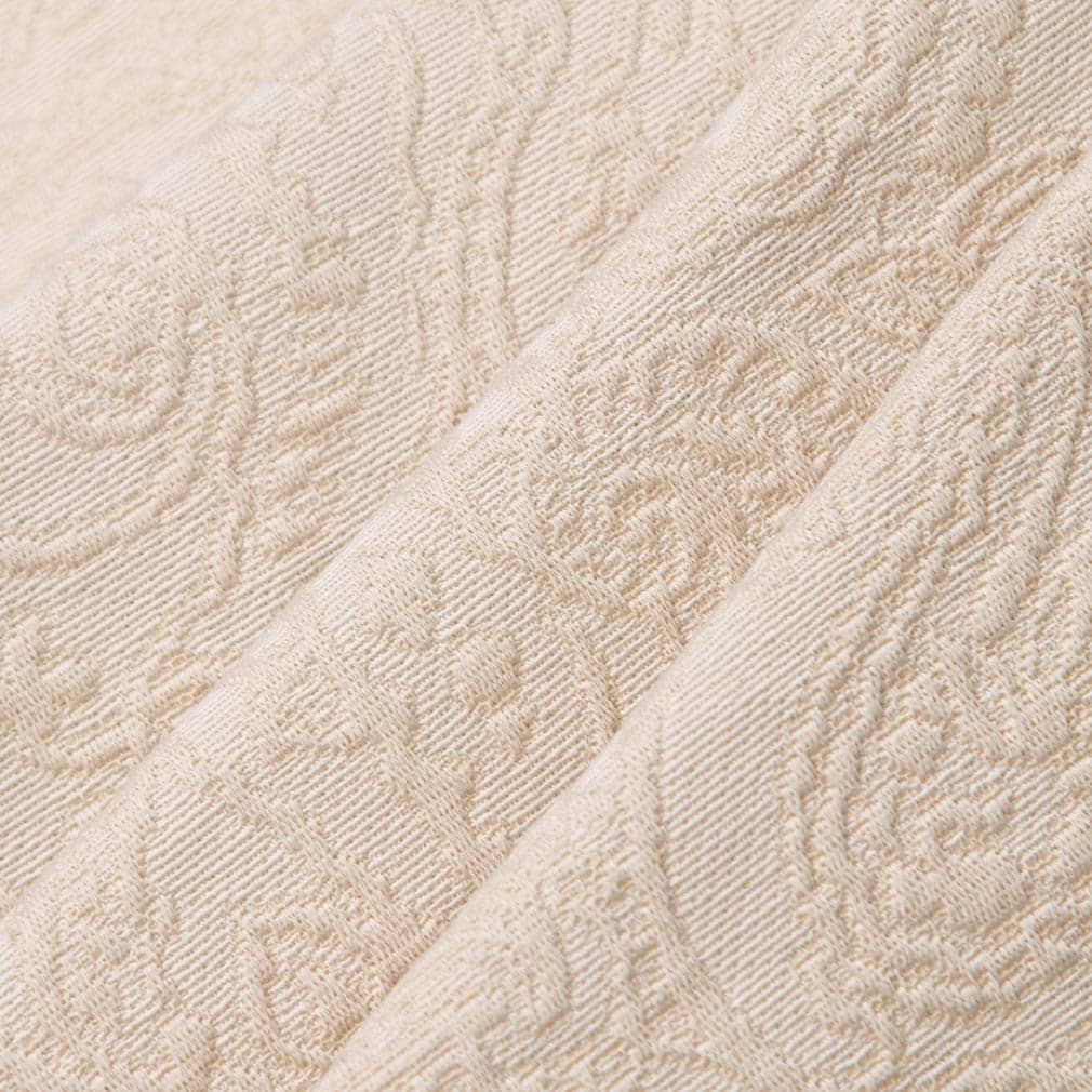 D3583 Paisley Pearl Paisley White & Ivory Charlotte Fabrics