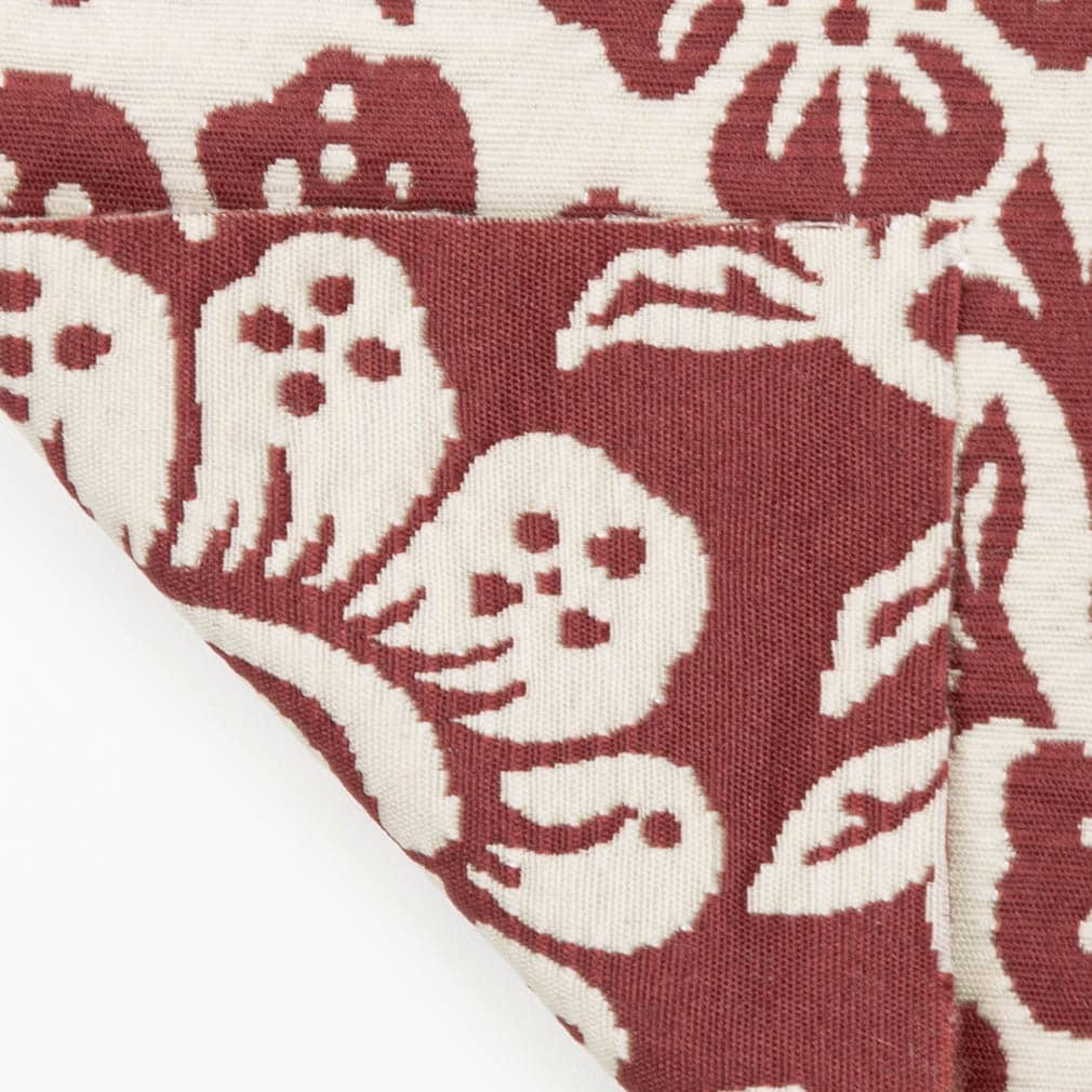 D3590 Floral Ruby Bloom Red & Burgundy Charlotte Fabrics