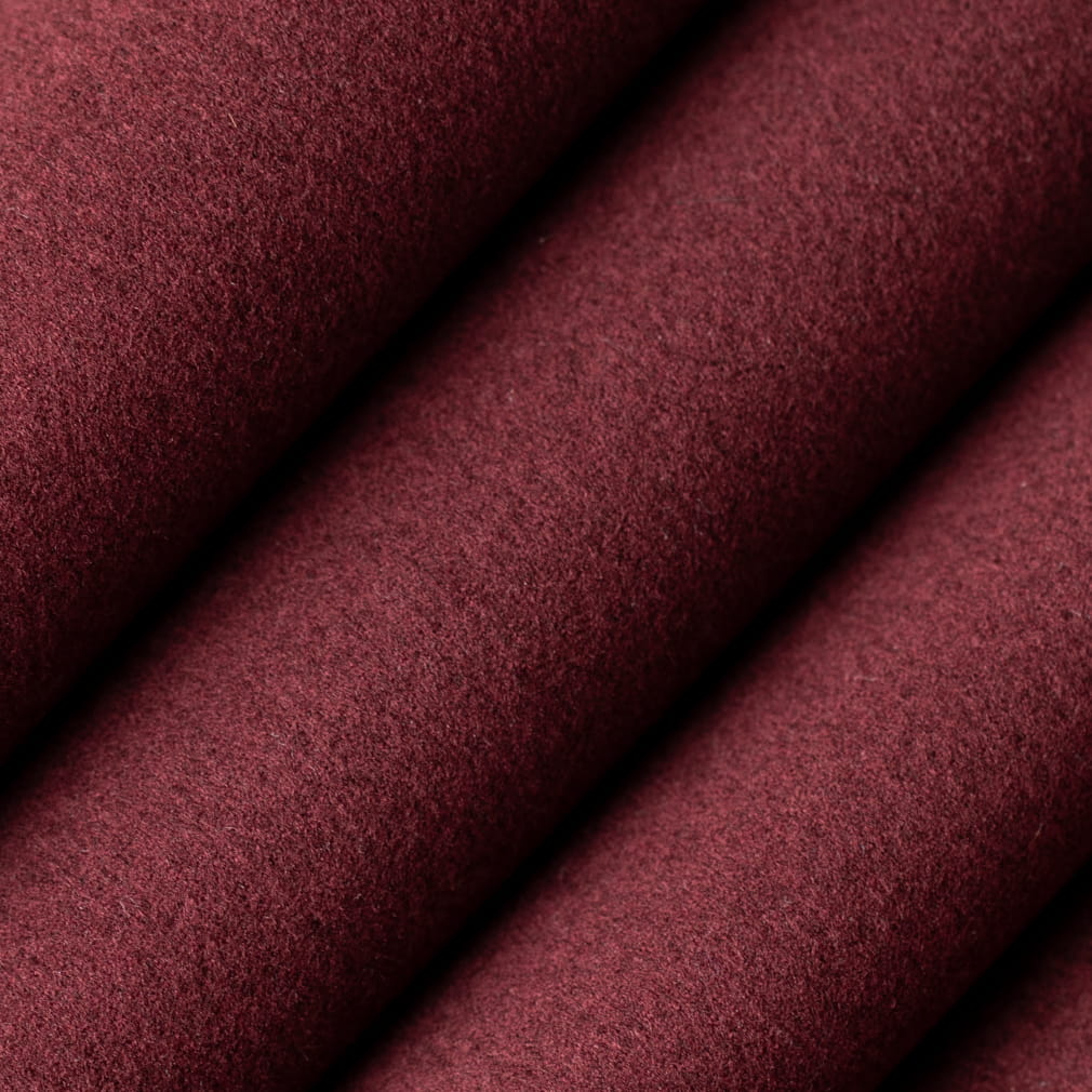 D4670 Plain & Solid Currant Red & Burgundy Charlotte Fabrics