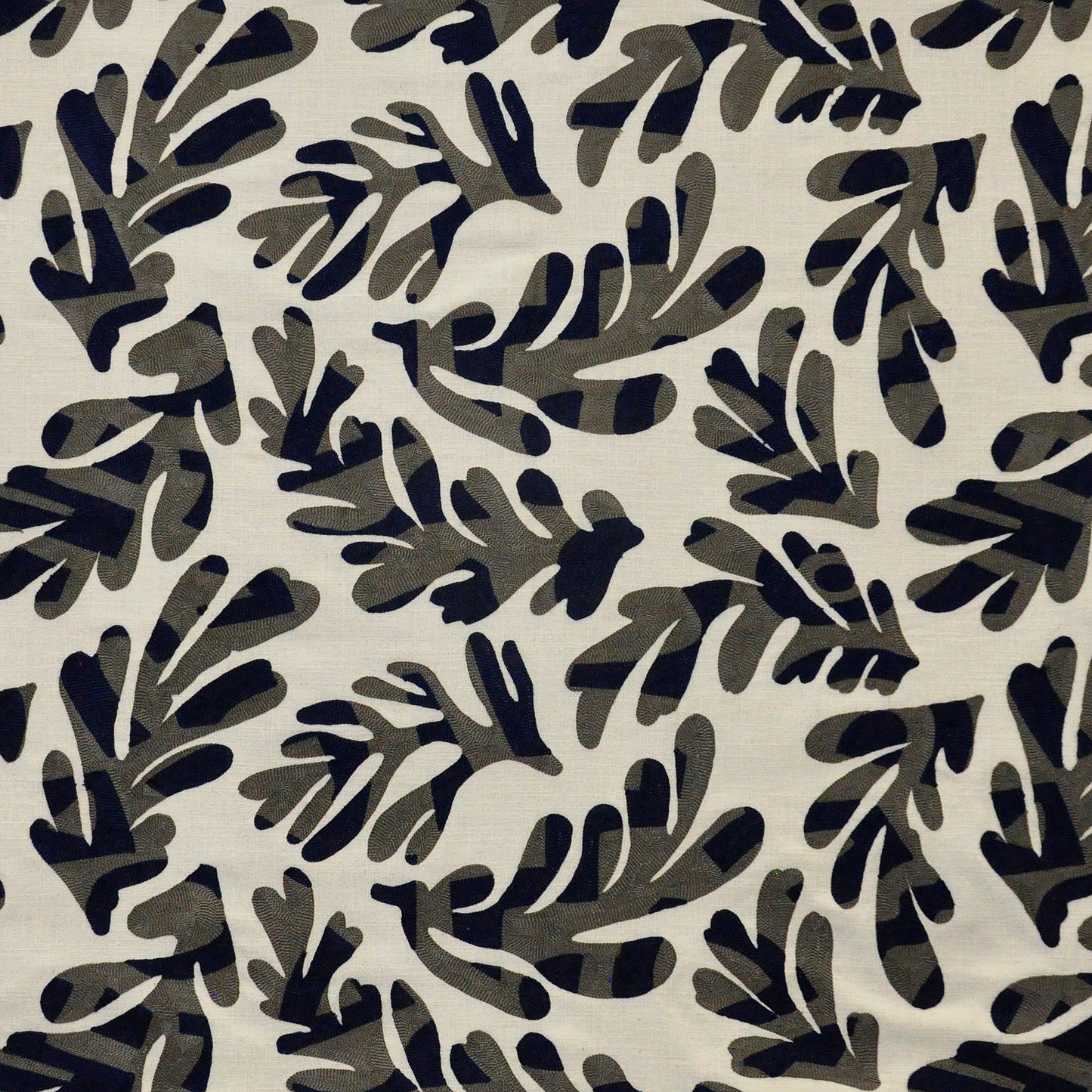 EJ1118 Maxwell UPHOLSTERY PATTERNS # 118 ADMIRAL CT-NEPTUNE