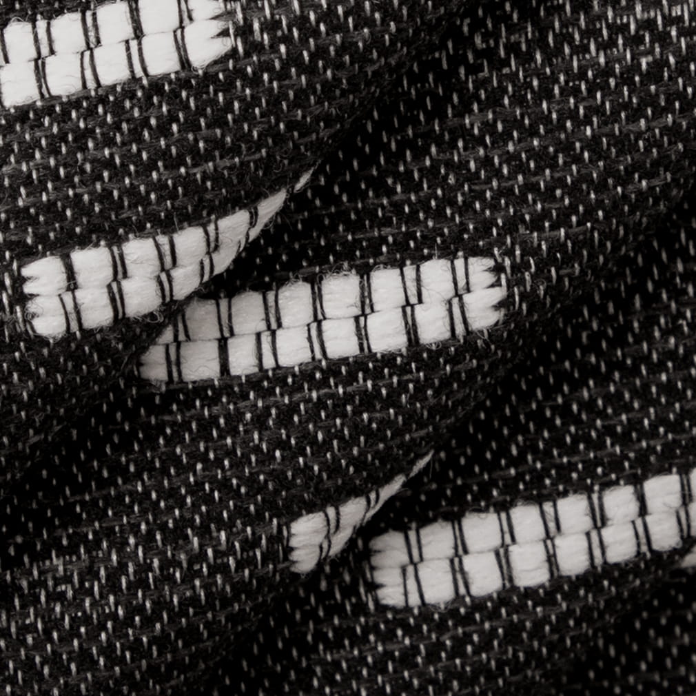 F300-320 Abstract & Geometric,Global nan Black Performance Colors