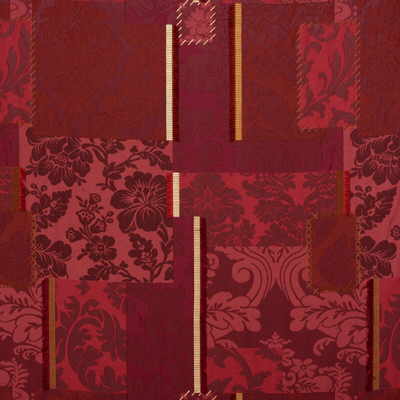 FD536-V127 PATCHWORK RED/BRI MULBERRY DRAPERY