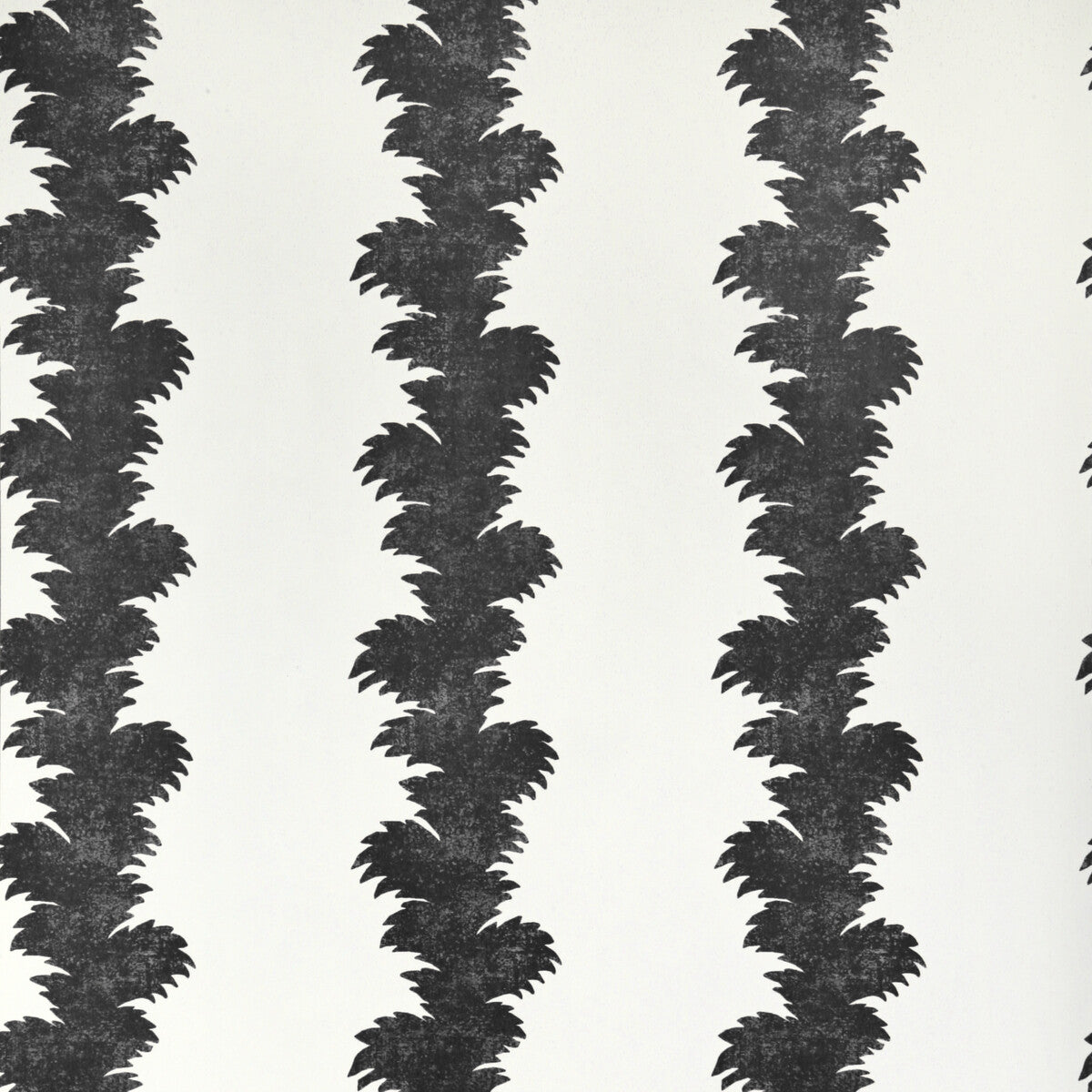 P2022108-821 PALMYRA WP BLACK LEE JOFA Wallpaper