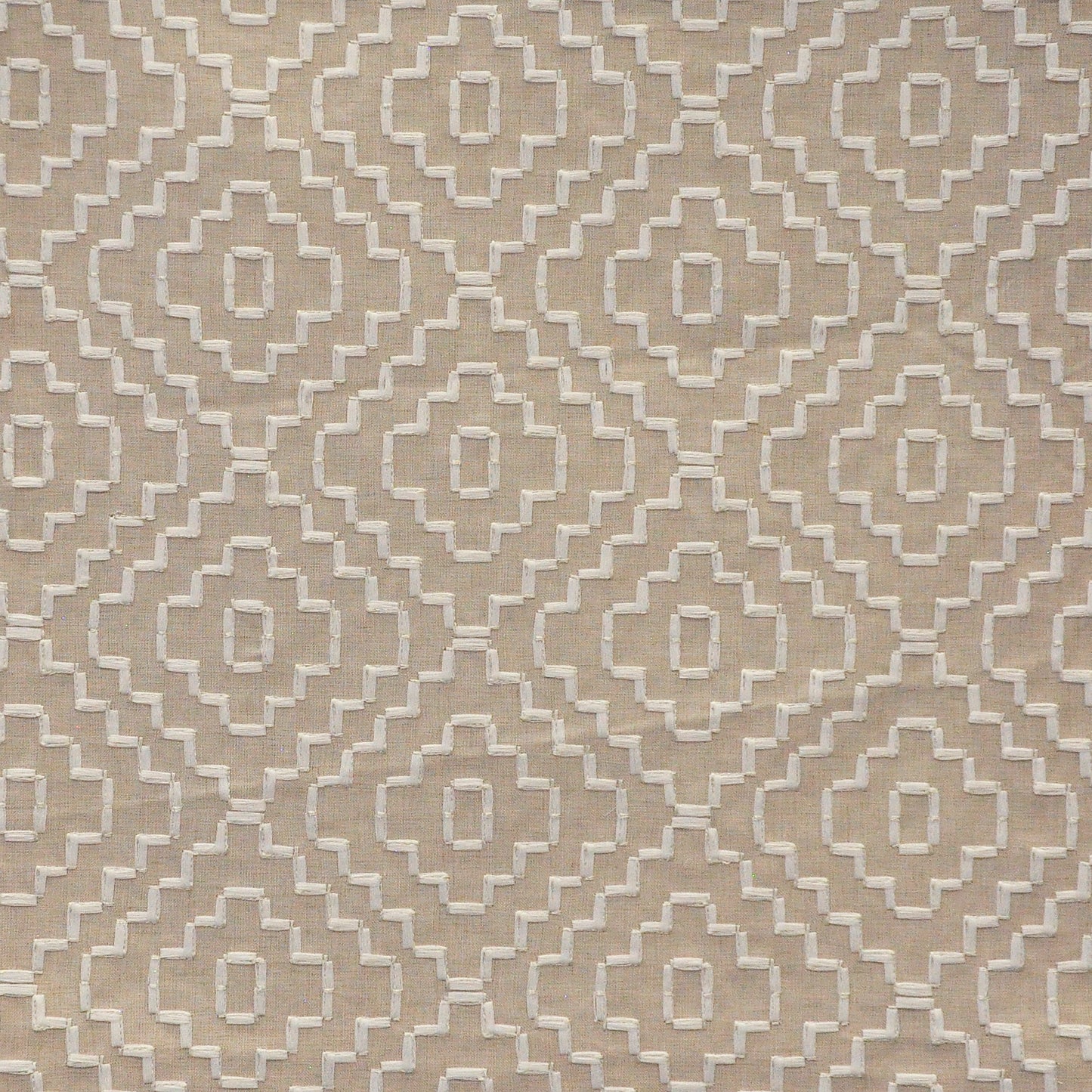 SNN645 Maxwell UPHOLSTERY PATTERNS # 645 FAWN CT-SANDALWOOD