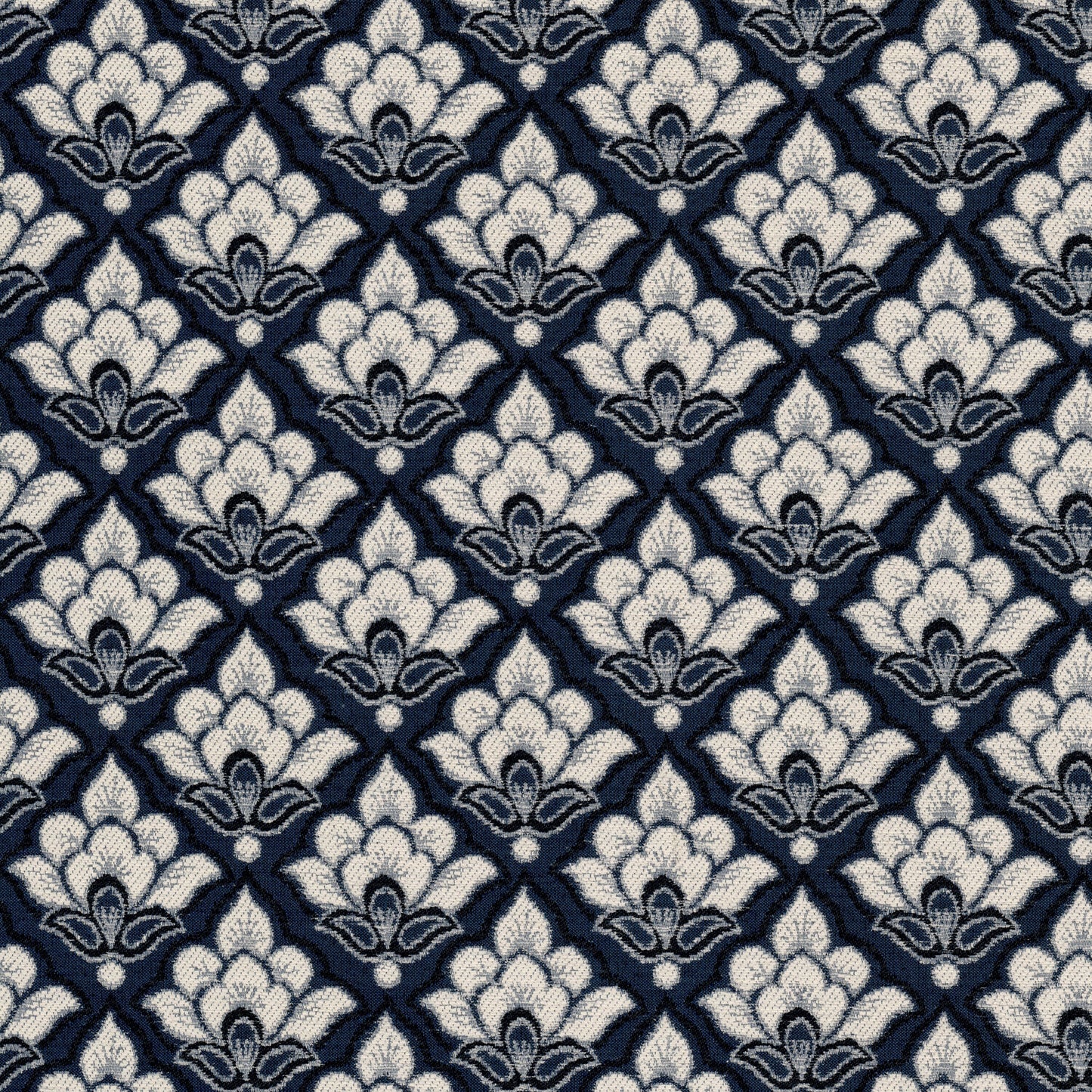TURRET Stout Upholstery