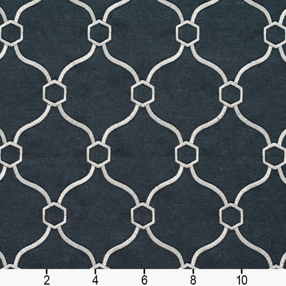 20910-05 Abstract & Geometric nan Grey & Silver Charlotte Select