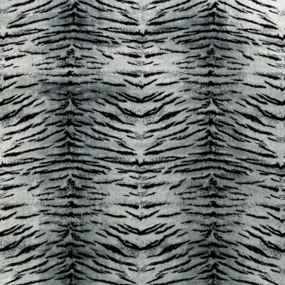 36327-811 ANIMALIER SILVER KRAVET COUTURE UPHOLSTERY