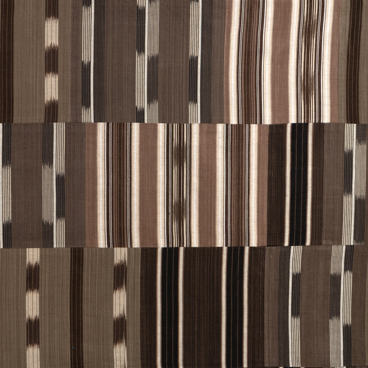 37630-6 KRAVET COUTURE YACUMA PETRO
