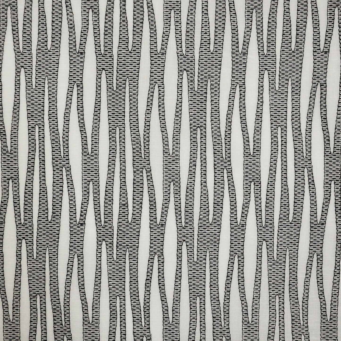 BEO519 Maxwell SHEER SOLID/TEXTURE # 519 ZEBRA SHEERCRAFT