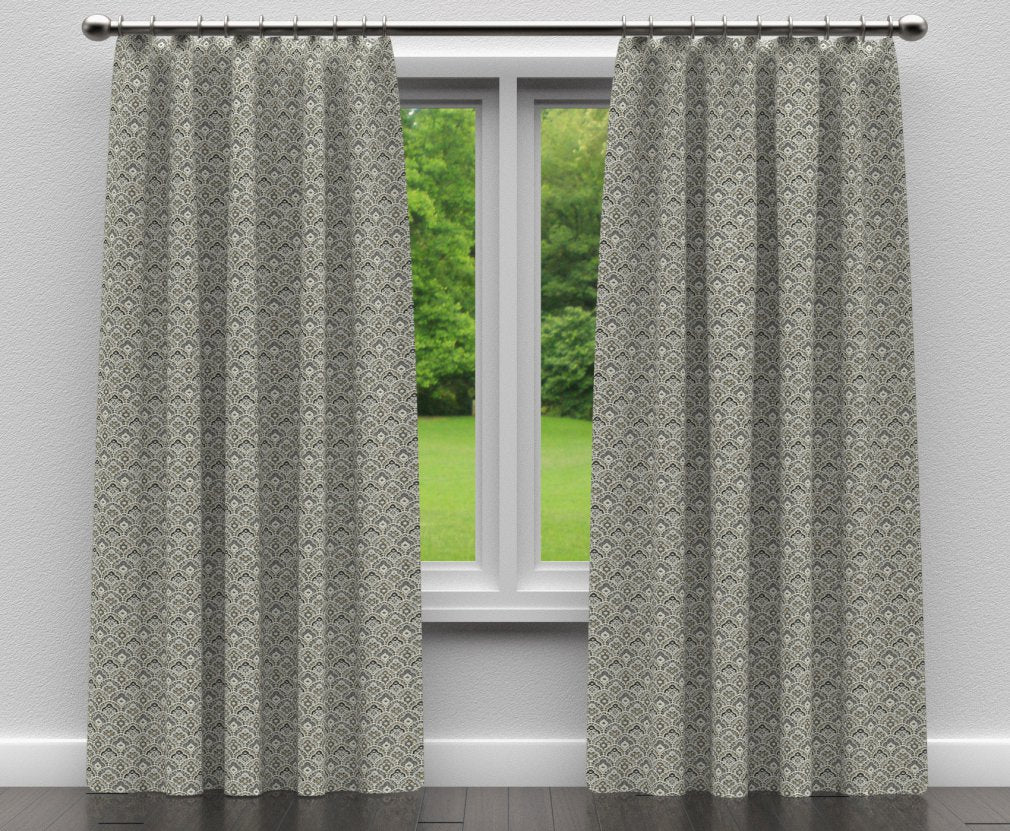 CB800-120 Small Scale nan Black,Brown,Grey & Silver Charlotte Colors