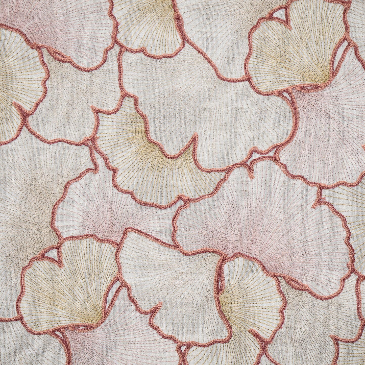 CIU739 Maxwell DRAPERY/MULTI- PATTERN # 739 BLOSSOM CT-BITTERSWEET