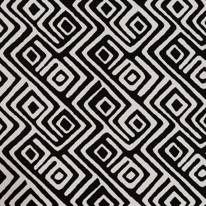 D1441 Abstract & Geometric Onyx Labyrinth Black Charlotte Fabrics