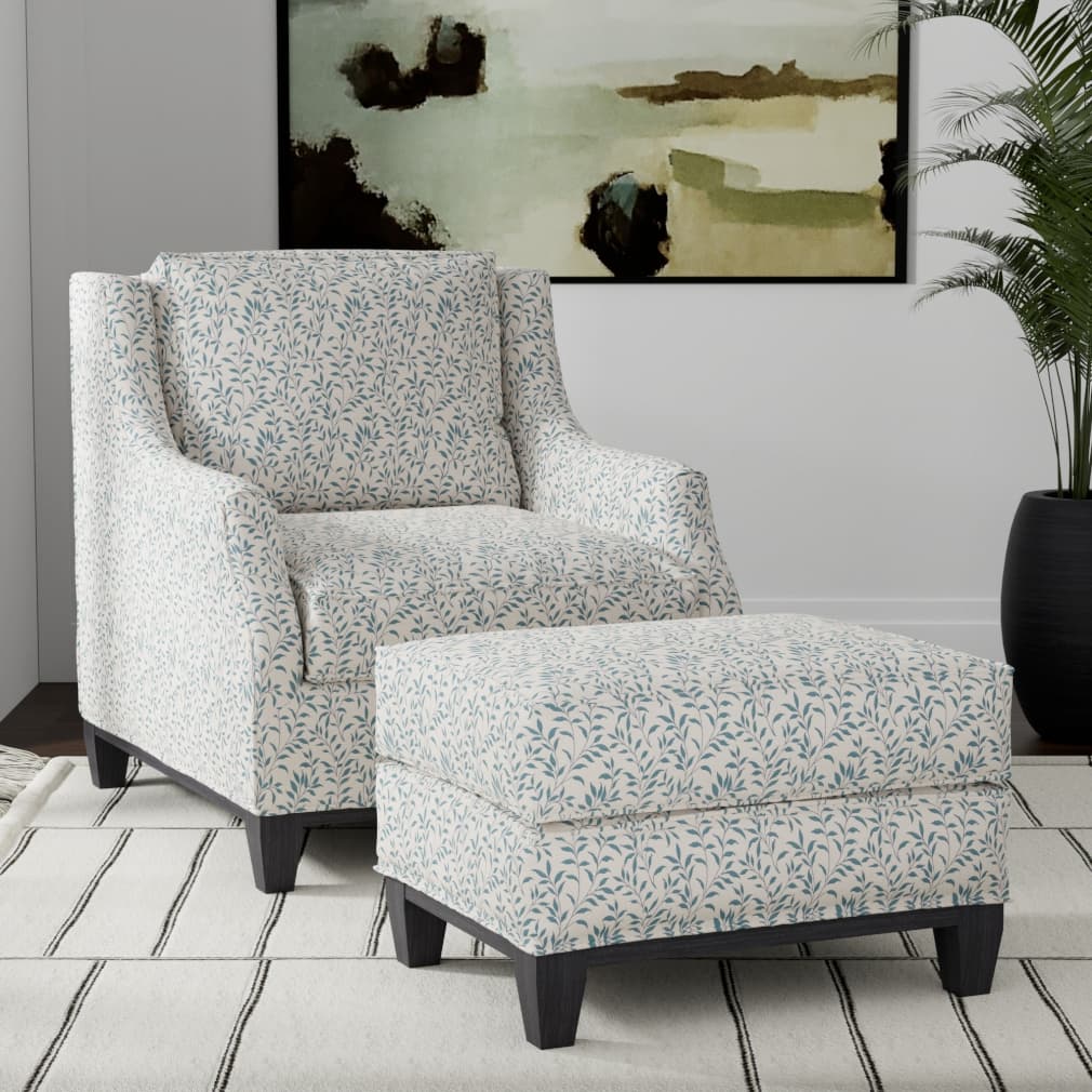 D3587 Leaves Blue Vine Blue Charlotte Fabrics