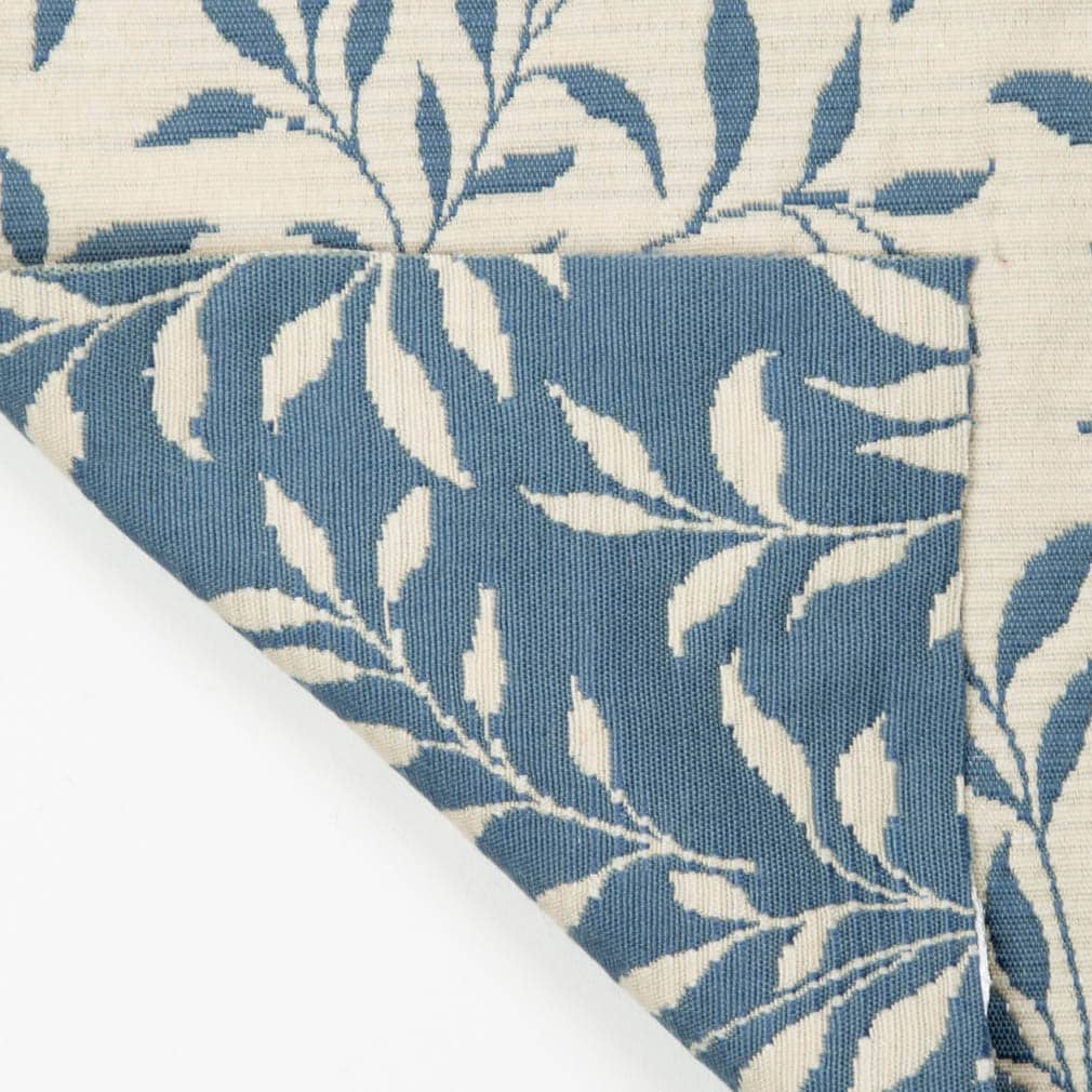 D3587 Leaves Blue Vine Blue Charlotte Fabrics