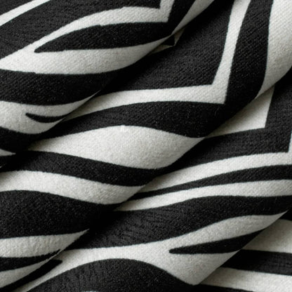 D3799 Animal Print Onyx Black Charlotte Fabrics