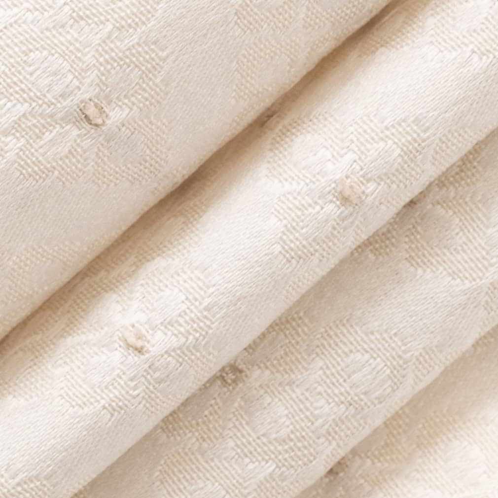 D4058 Diamonds Ivory Lily White & Ivory Charlotte Fabrics