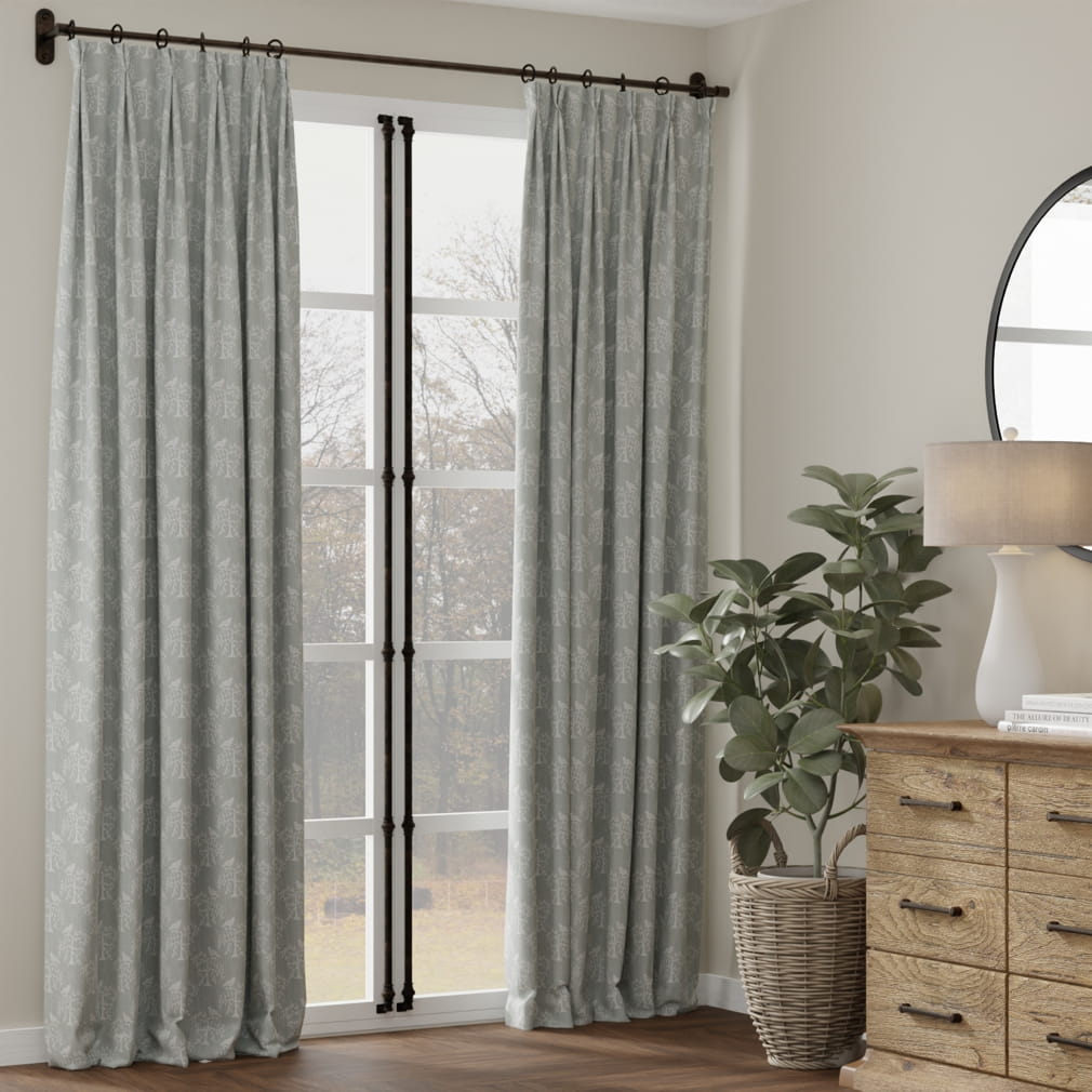 D4776 Leaves,Novelty Willow Breeze Aqua & Teal Charlotte Fabrics