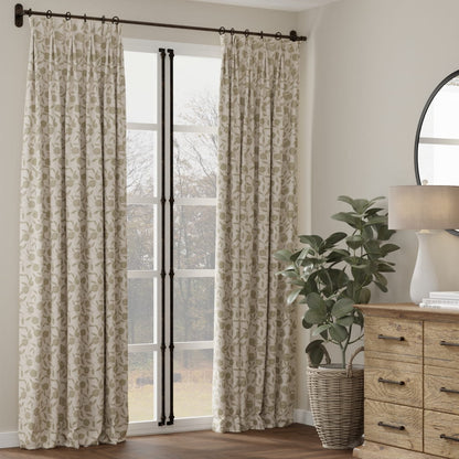 D4789 Leaves Orchard Fern Green Charlotte Fabrics