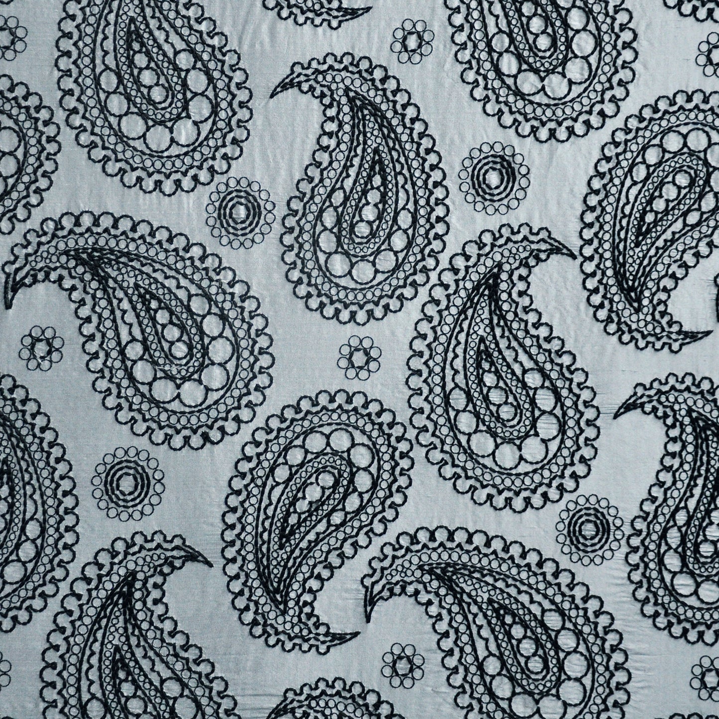 DL7304 Telafina DRAPERY/MULTI- PATTERN # 304 WEIMARANER TELAXIV