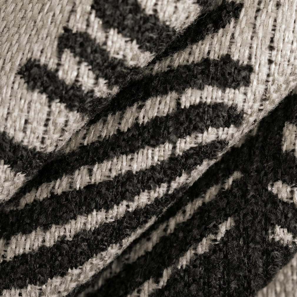 F300-334 Abstract & Geometric,Leaves nan Black Performance Colors
