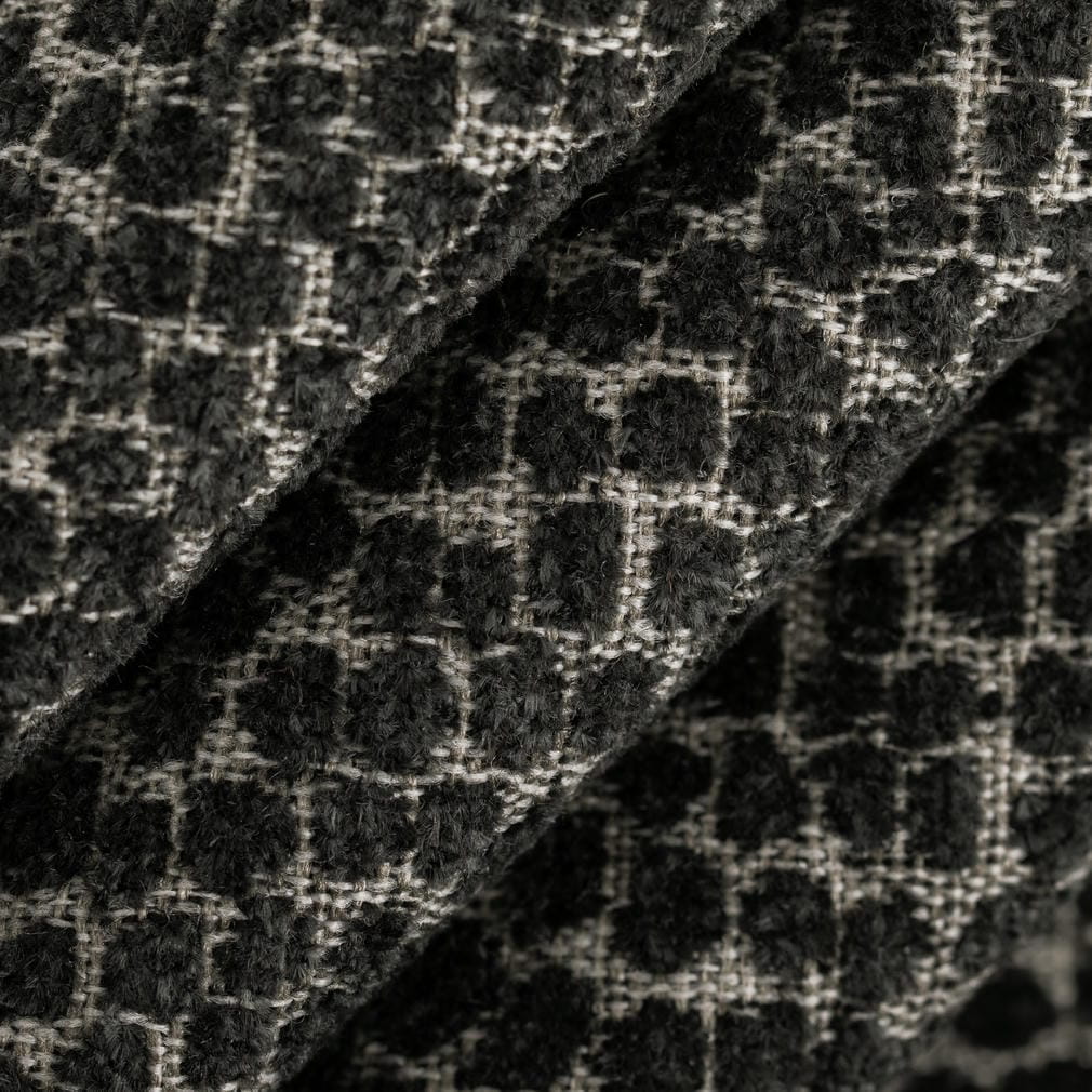 F300-338 Abstract & Geometric,Animal Print nan Black Performance Colors