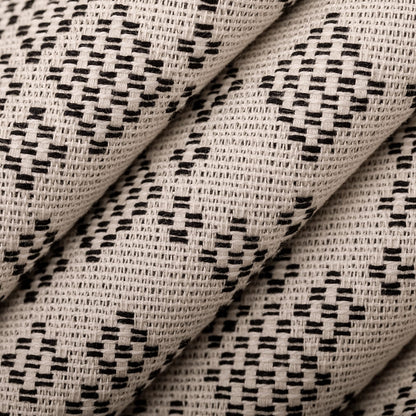 F400-185 Abstract & Geometric nan Black Performance Colors