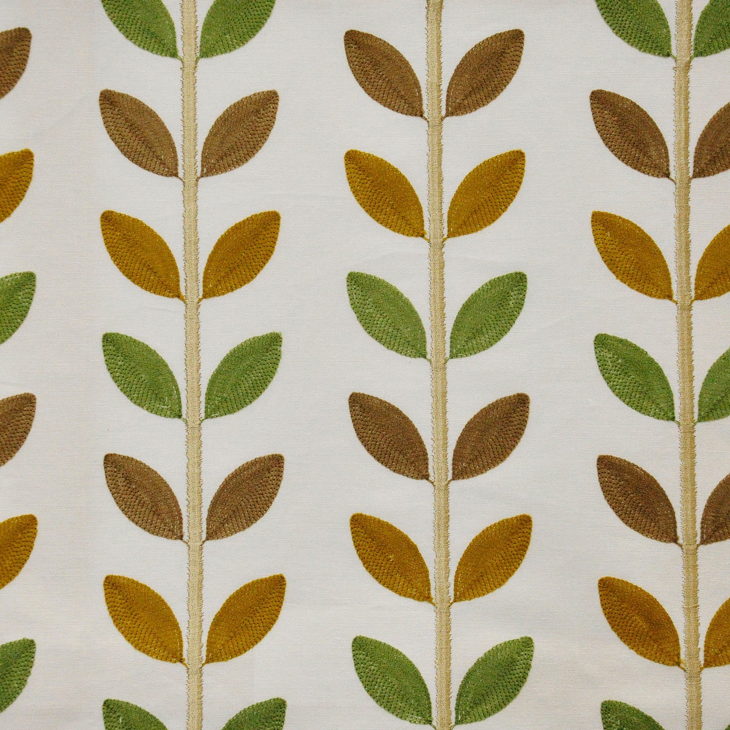 GK0315 Maxwell UPHOLSTERY PATTERNS # 315 POLLEN CT-JUNGLE ROOM