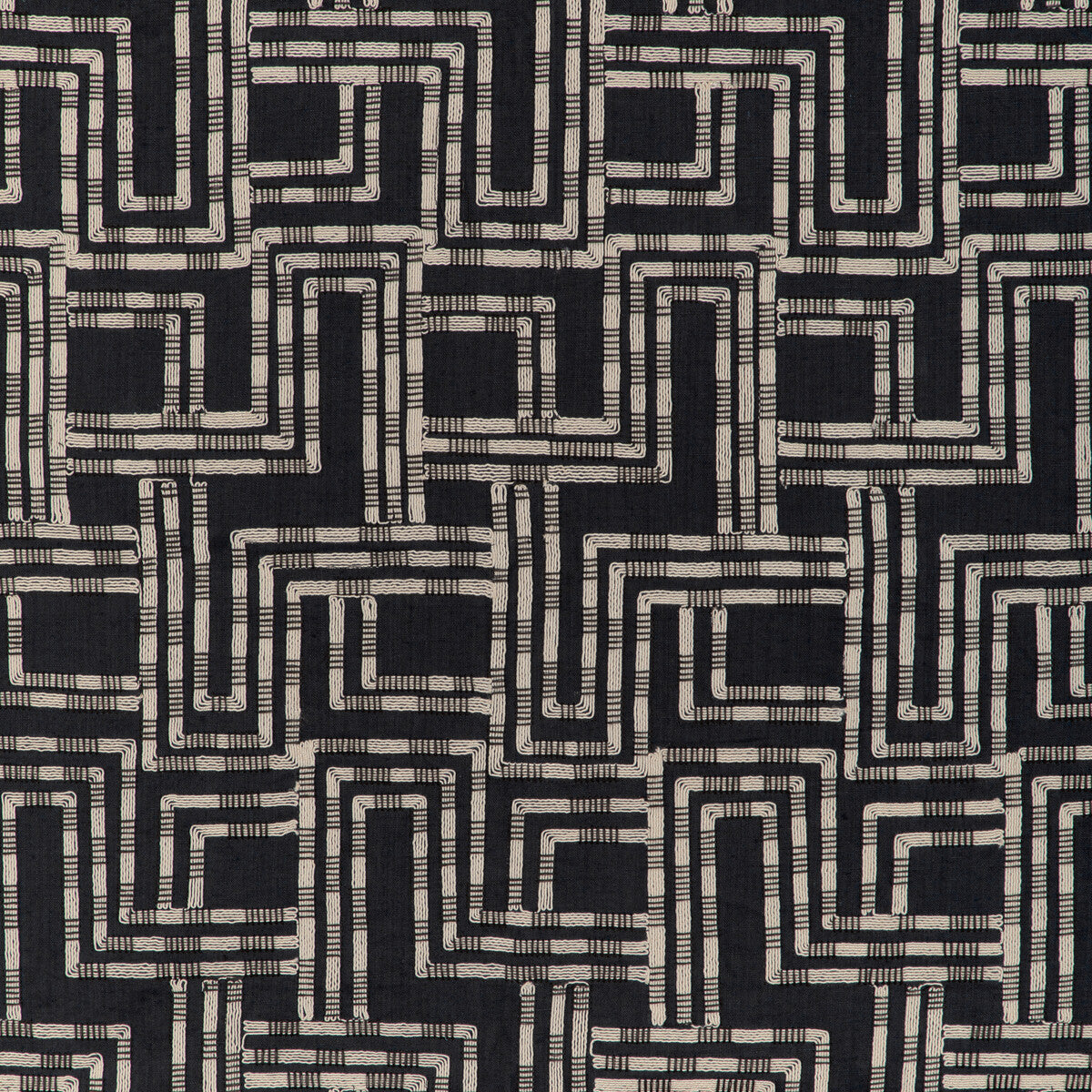 GWF-3813-81 CIRCUIT EMB NOIR LEE JOFA MODERN DRAPERY