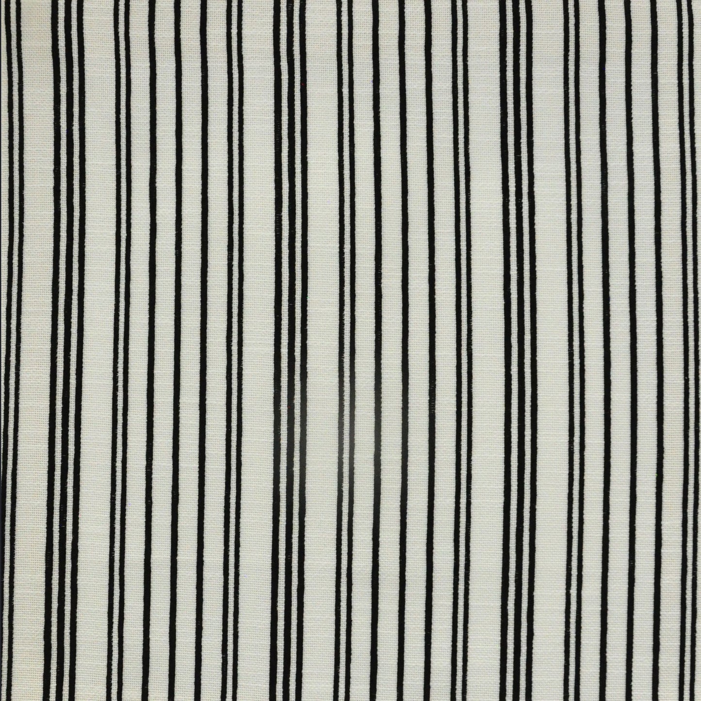 HK7814 Maxwell UPHOLSTERY PATTERNS # 814 SKUNK PW-PAMPAS