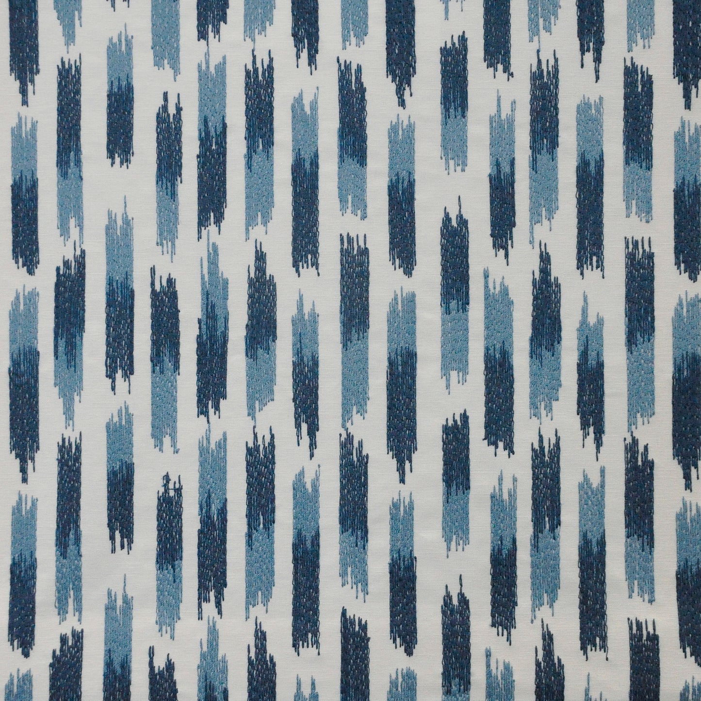 IA5105 Maxwell UPHOLSTERY PATTERNS # 105 ICE FLOE CT-NEPTUNE