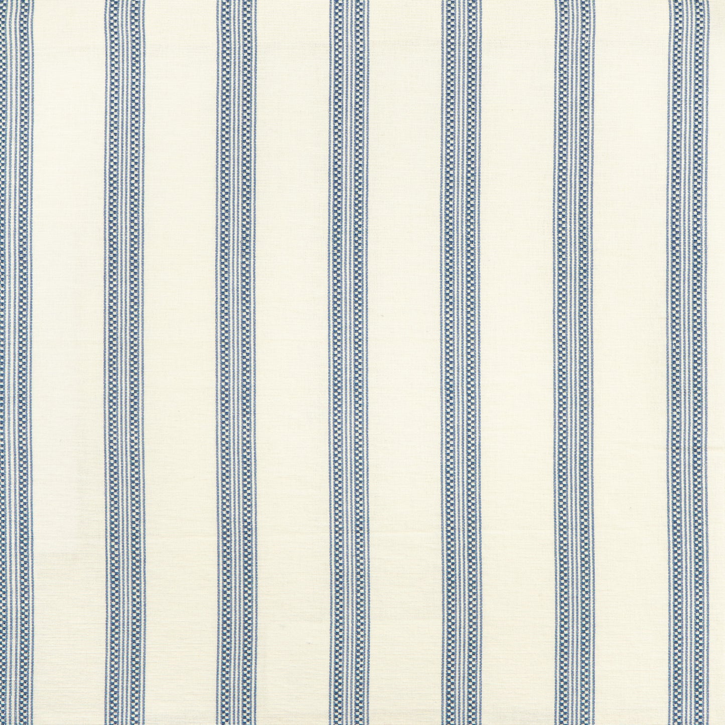 RR4536 Maxwell DRAPERY/MULTI- PATTERN # 536 IRIS CT-TWILIGHT