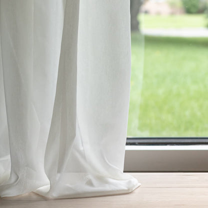 SH147 Plain & Solid Sugar White & Ivory Charlotte Fabrics