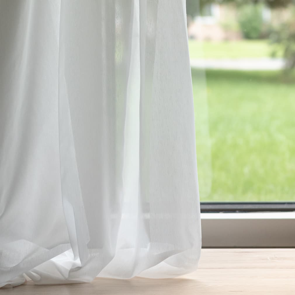 SH150 Plain & Solid Marble White & Ivory Charlotte Fabrics