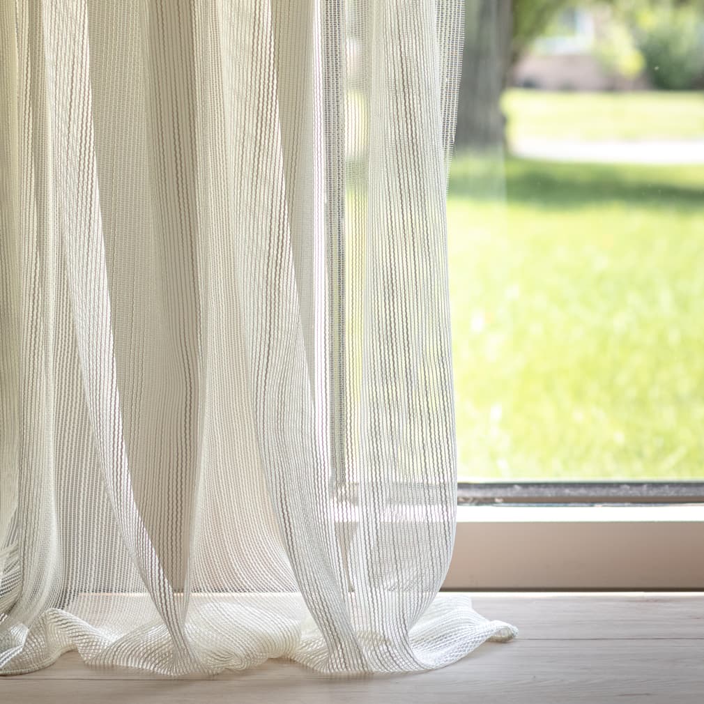 SH183 Plain & Solid Popcorn White & Ivory Charlotte Fabrics