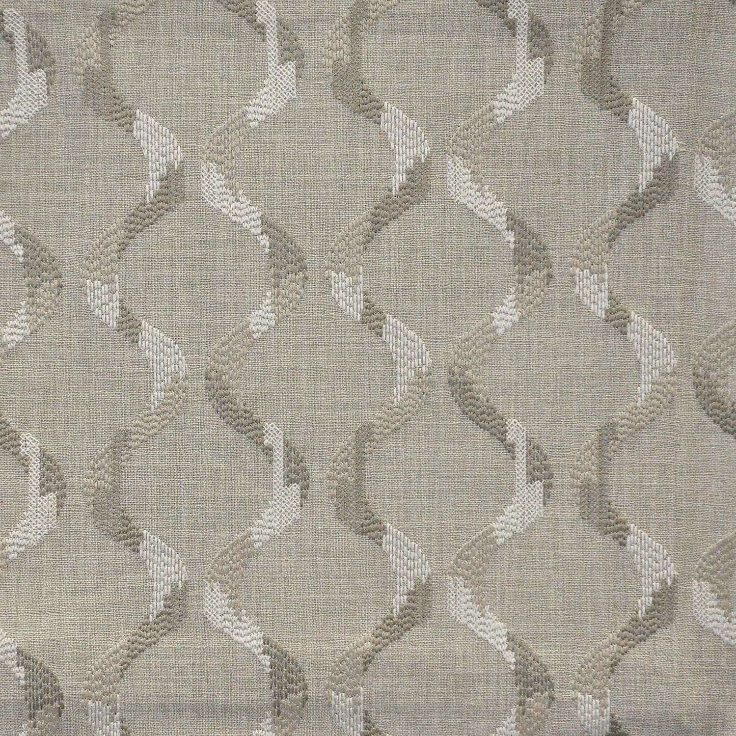 SNI642 Maxwell UPHOLSTERY PATTERNS # 642 CHINCHILLA CT-SANDALWOOD