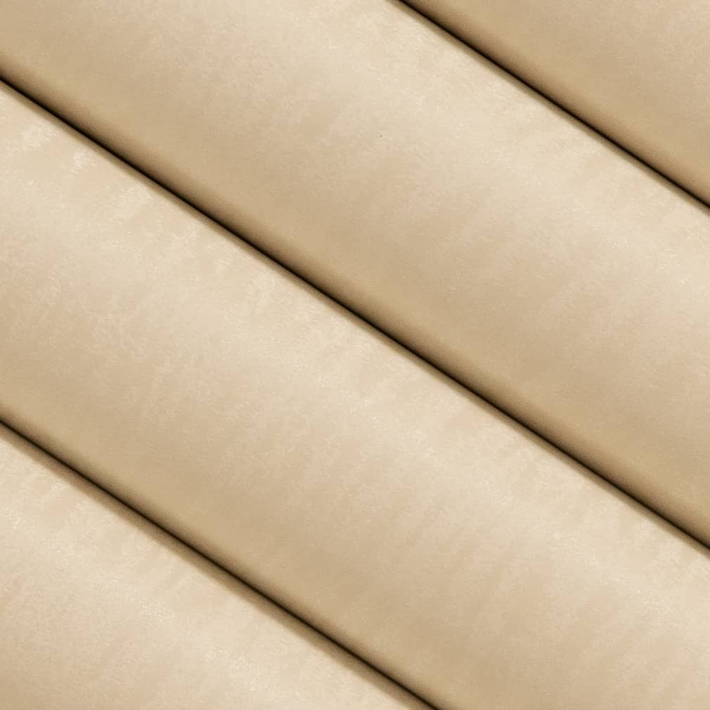 V724 Plain & Solid Cream White & Ivory Charlotte Fabrics Vinyl