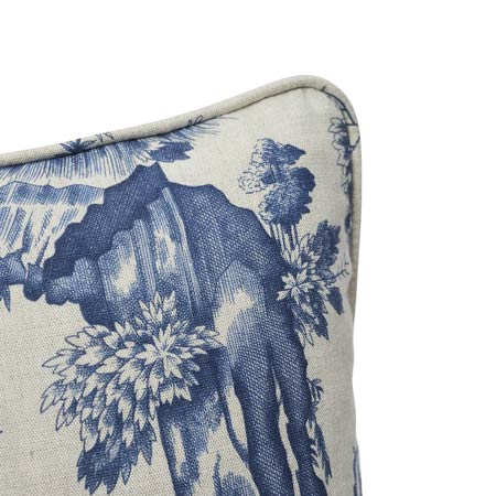 SO17580 SHENGYOU TOILE Schumacher Pillow-18" x 18"