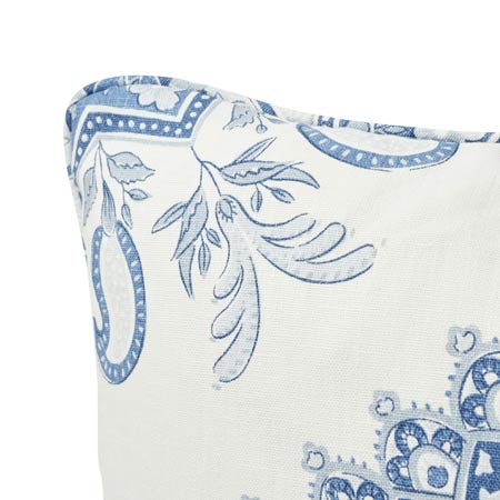 SO17648 MONTECITO MEDALLION Schumacher Pillow-Indigo