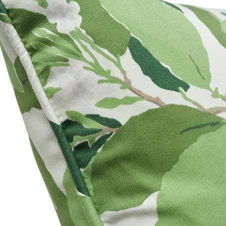 SO17652 DOGWOOD LEAF Schumacher Pillow-Ivory