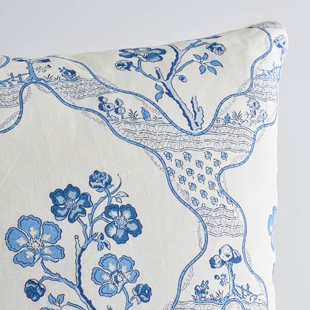 SO17685 MARELLA Schumacher Pillow-Delft