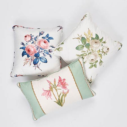 SO17963 LOUDON ROSE Schumacher Pillow-14" x 14"