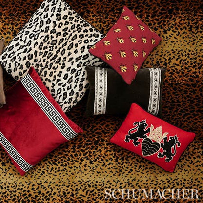 SO4318 SAFARI EPINGLE Schumacher Pillow-Snow Leopard