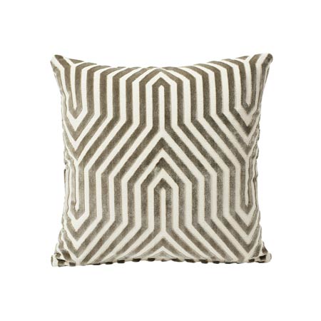 SO6619 VANDERBILT VELVET Schumacher Pillow