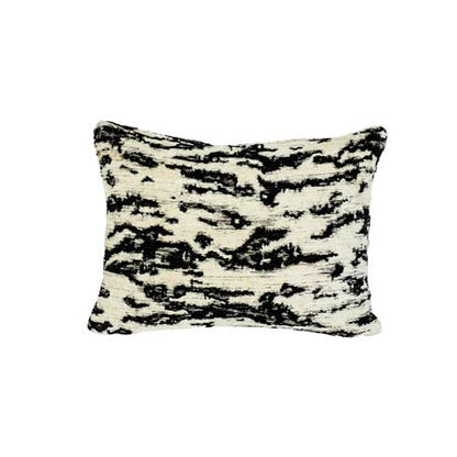 SO6890 SERENGETI Schumacher Pillow-Tigre Blanc