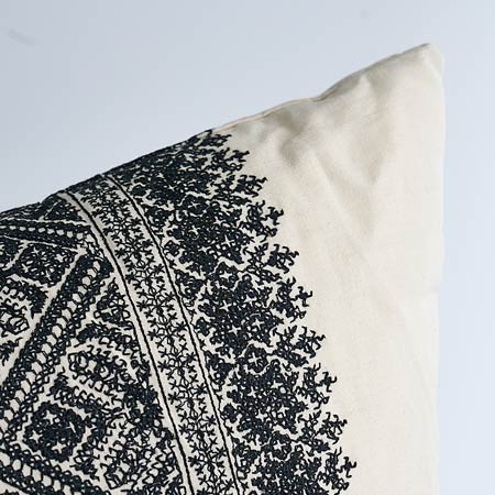 SO6973 TOLEDO Schumacher Pillow